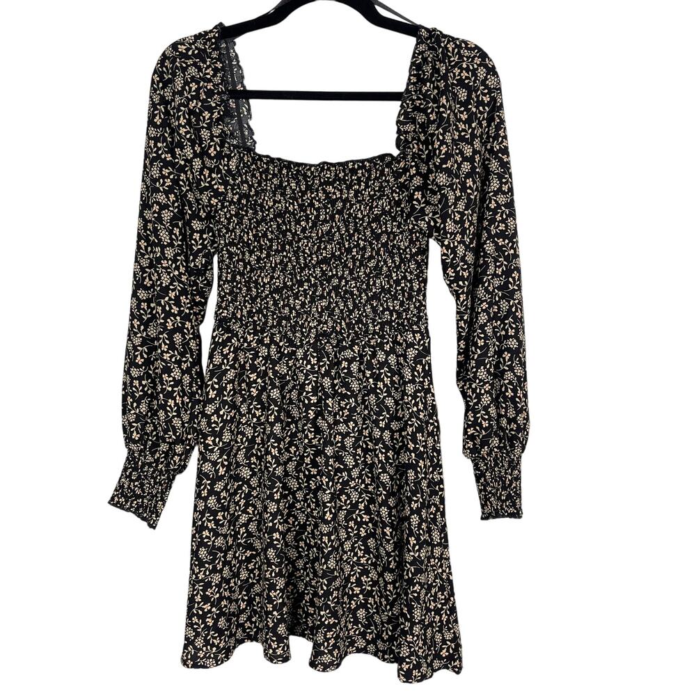 Band of Gypsies XSmall Black Cream Floral Smocked Long Sleeve Dress Square Neck